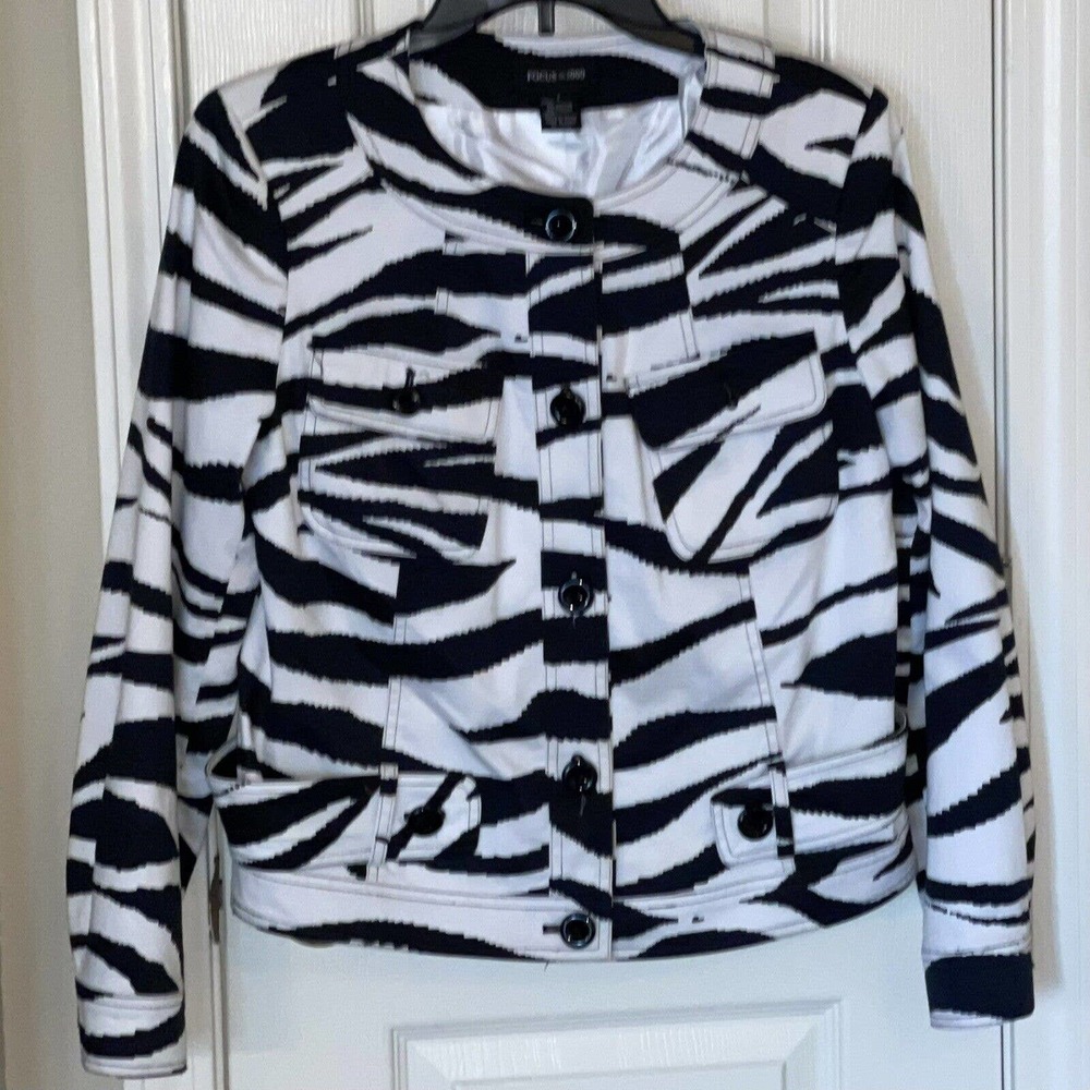 Focus 2000 Womens Jacket Size 8 Black White‎ Blazer Long Sleeve Buttons And Belt